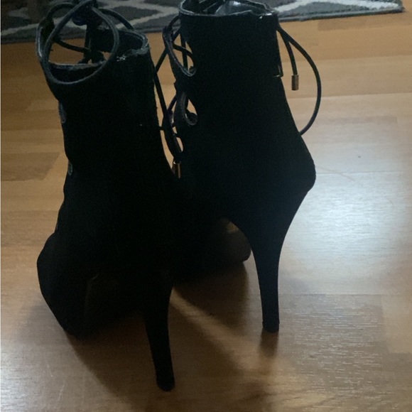 Black stiletto heels - Picture 5 of 6